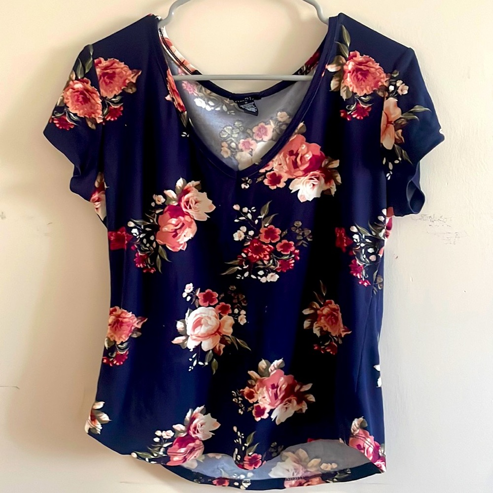 Women t-shirt